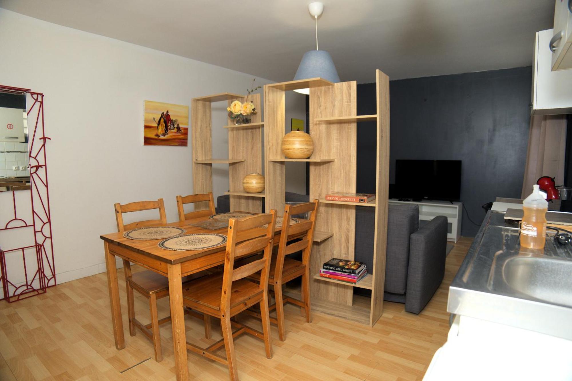 Appartement Sympa Entre Paris Et Disneyland Noisy-le-Grand Exteriör bild